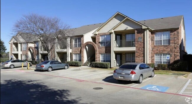 Building Photo - 601 E Ash Ln Rental
