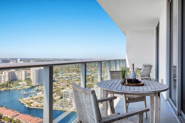 4010 S Ocean Dr Unit SI ID1227290P