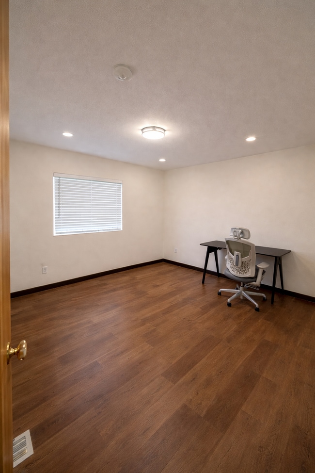 Photo - Gemina II-1361 1/2 Unidad 1361 1/2