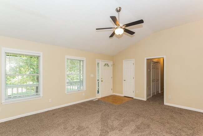 Photo - 153 Country Mill Ln