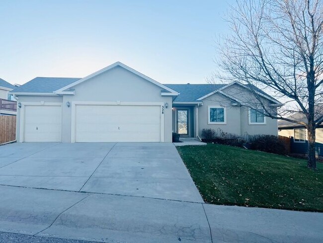 Updated 3bd, 2bath Home In Loveland - off ... - Updated 3bd, 2bath Home In Loveland - off ...