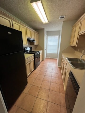 Building Photo - Danubia Rental