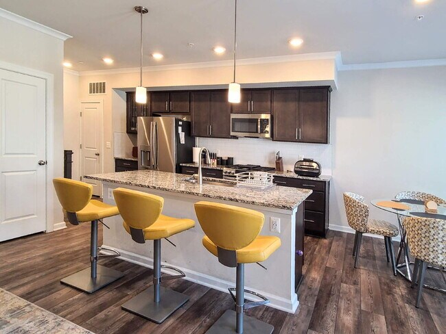 Photo - Luxury 4-Level Condo TH in Rippon Landing