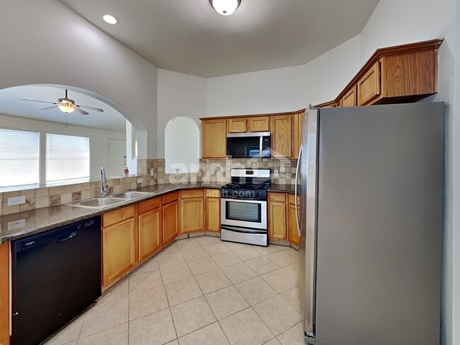 Photo - 18439 Sunrise Oaks Ct