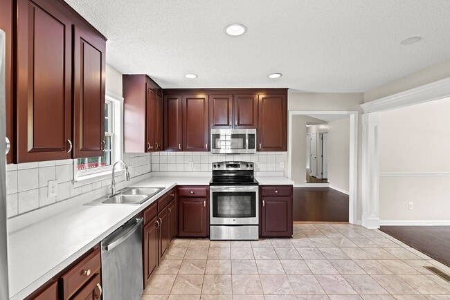 Photo - Beautiful Ranch Home with Large Fenced in Yard - Willow Spring - Available July 1st!