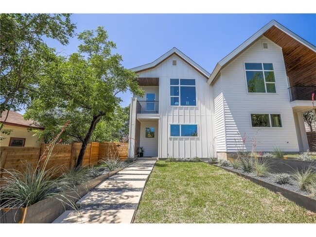 Building Photo - 1902 New York Ave