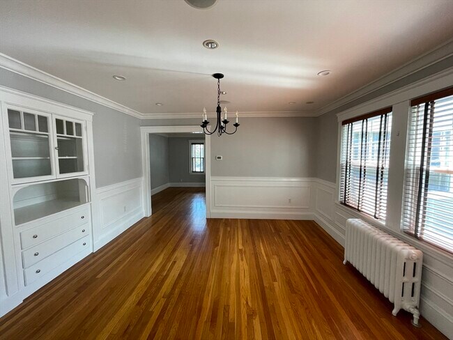 36 Gerald Rd Unit 2