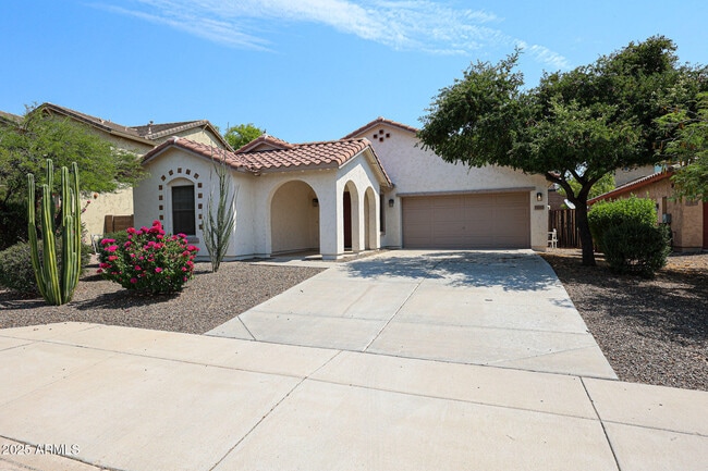 Building Photo - 12848 W Desert Mirage Dr Rental