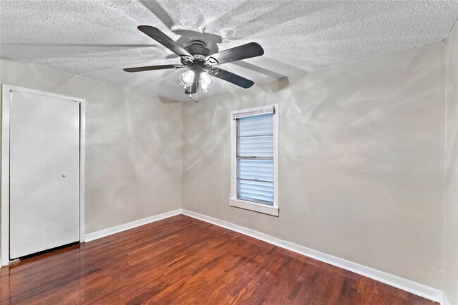Photo - 4 Bedroom 2 Bath for lease