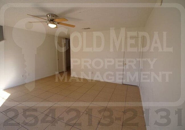 Photo - 1803 Cedarhill Dr