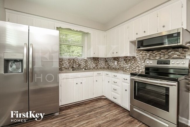 Photo - 3710 Plantation Dr