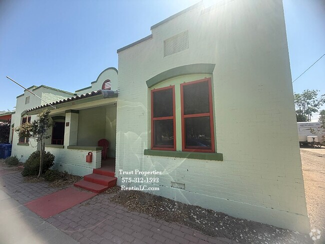 Building Photo - N. Miranda 319-321 Unit 321 Rental