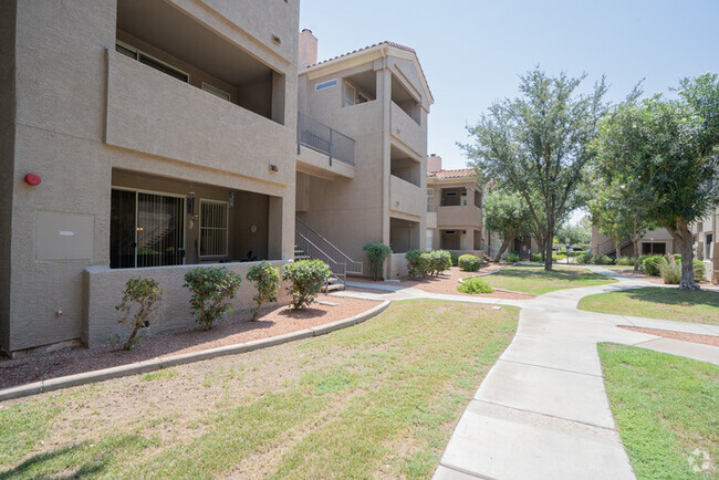 Building Photo - 3830 E Lakewood Pkwy W Unit APT 1030