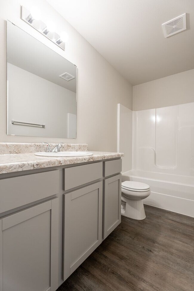 Like New 3bedroom 2 bath Duplex in Lincoln!! Rental House Rental in Lincoln, AR