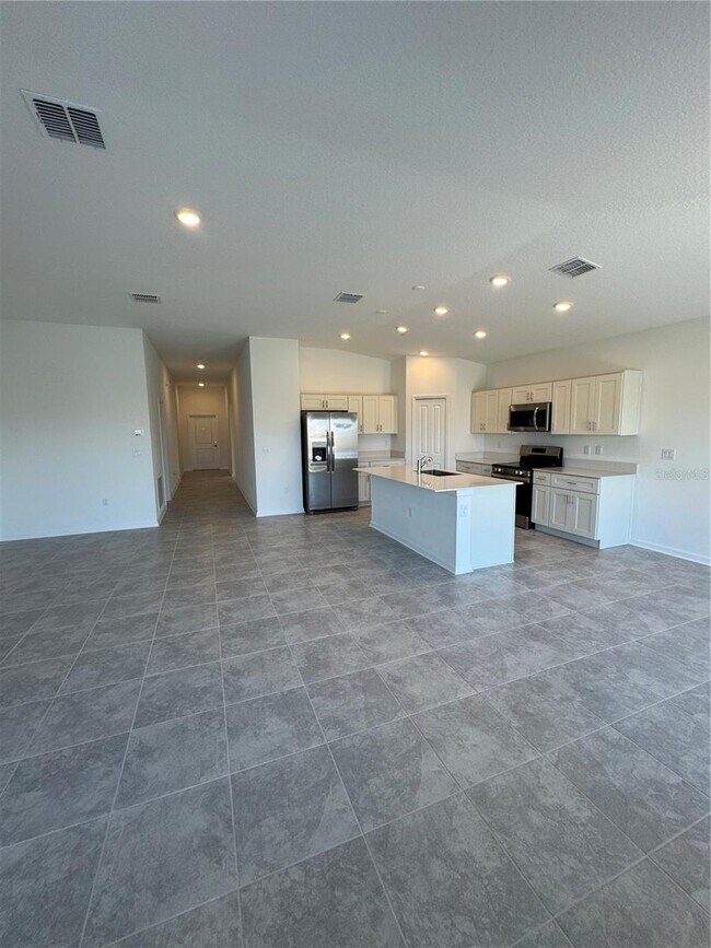 Photo - 5631 Le Marin Wy