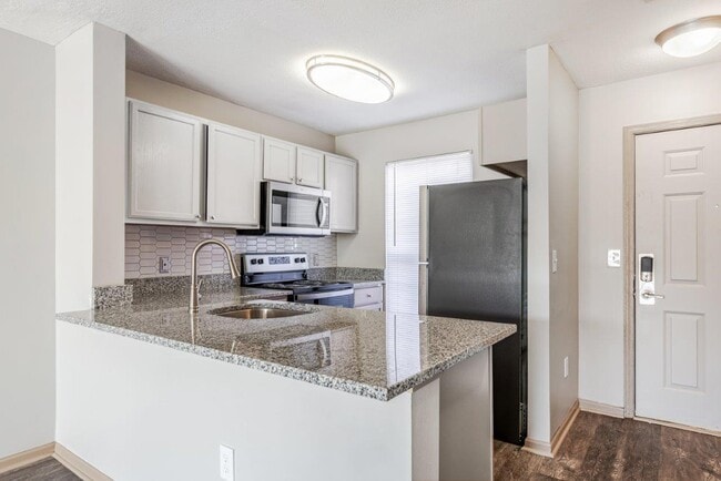 Eastpointe Lakes Apartments and Townhomes