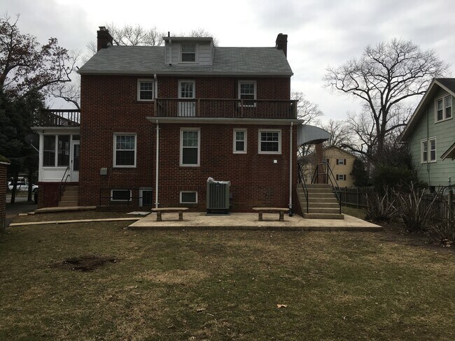 Photo - 429 N Jackson St