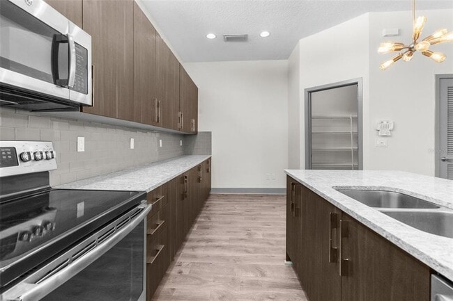 Photo - 4810 W McElroy Ave