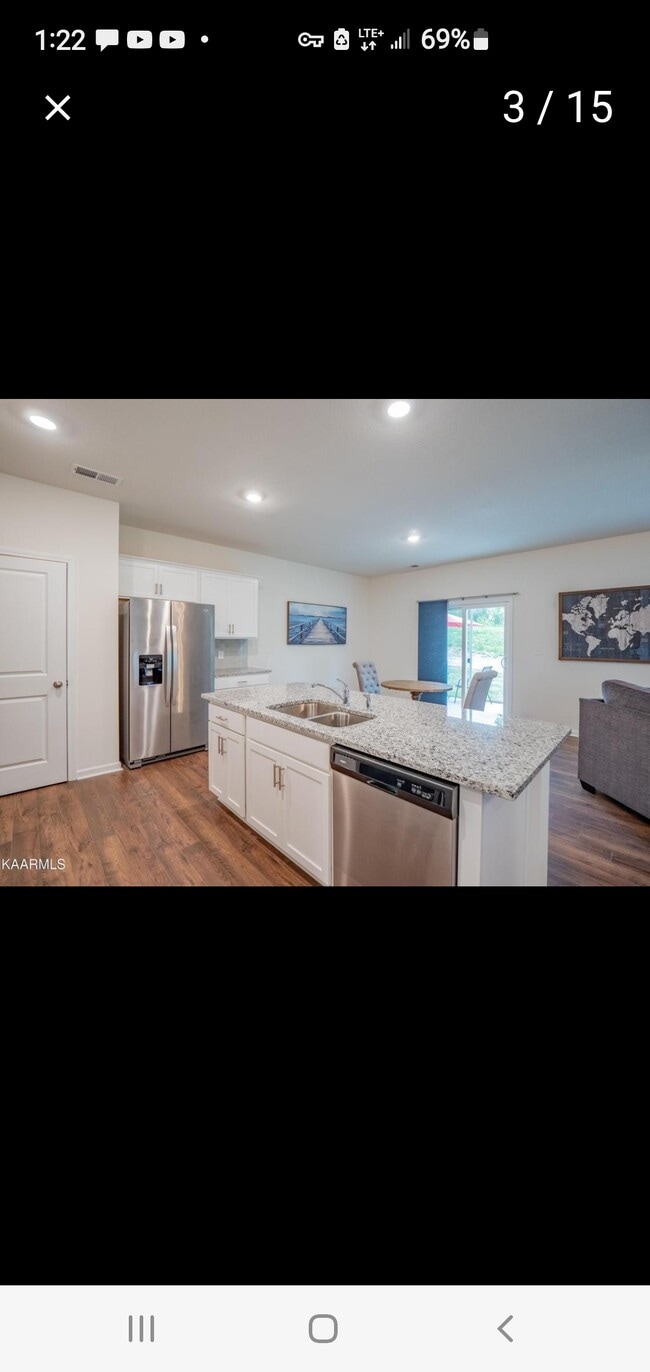 Photo - 210 Centennial Vlg Dr