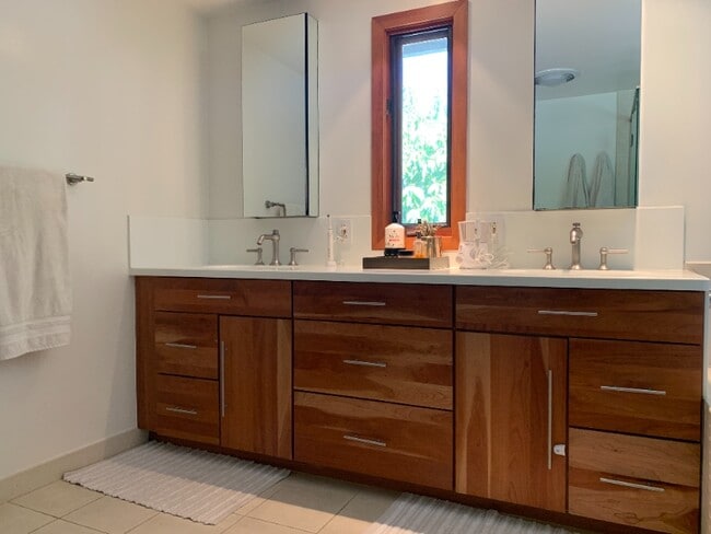 Photo - 2660 Byron Pl