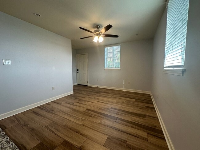 Photo - 1717 S Louisiana St Unidad Z