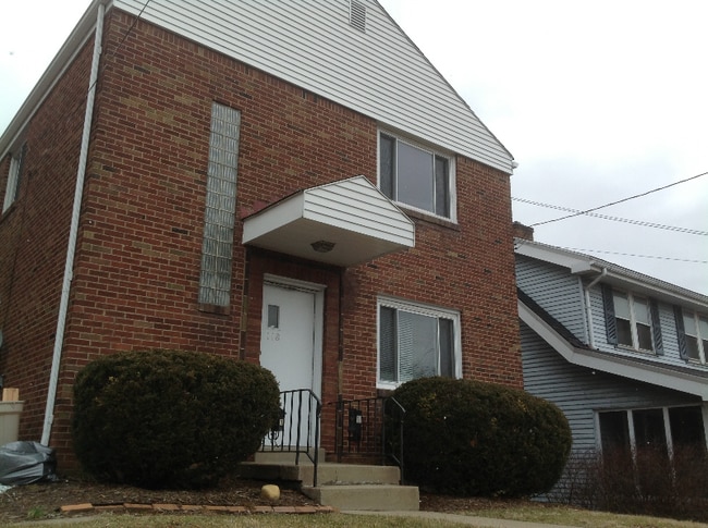 Building Photo - 118 Arch Ave
