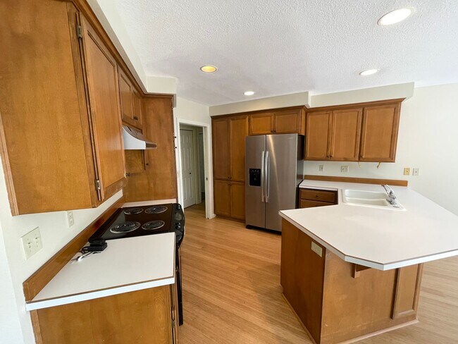 Photo - Fantastic 3 Bed/2 Bath Single Family Home on Blackburn St.