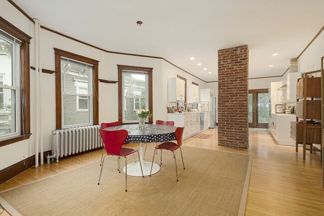 Photo - 38 Russell St