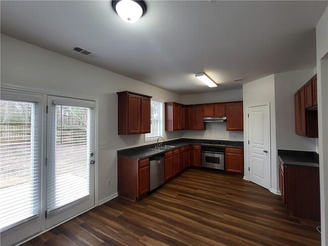 Photo - 4231 Suwanee Brook Ct