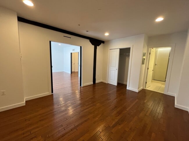 Photo - THE PORTLAND APARTMENTS