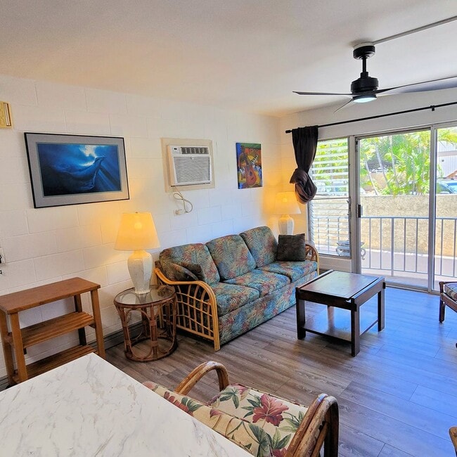 2135 S Kihei Rd