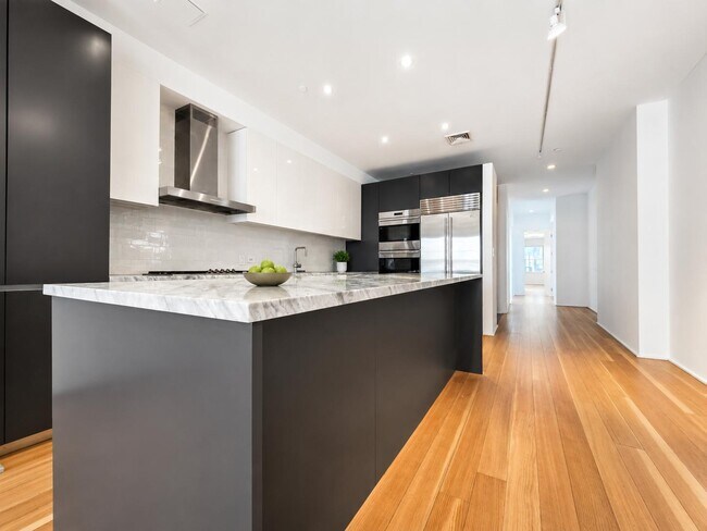 Photo - 6 Bond St Unit 3