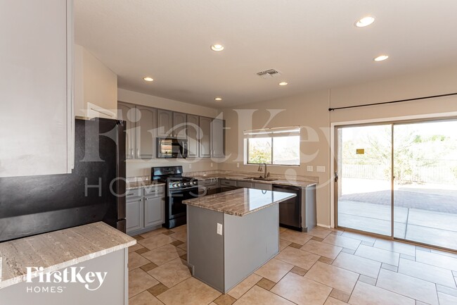 Photo - 12949 N Desert Olive Dr