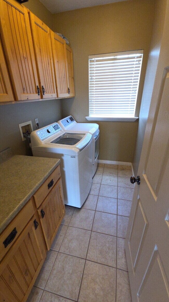 Photo - Stylish 3-Bedroom Home in Herriman!