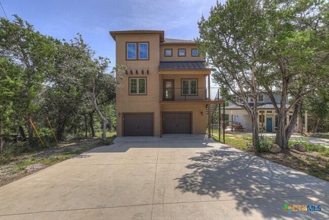 Photo - 1216 Canyon Lake Dr