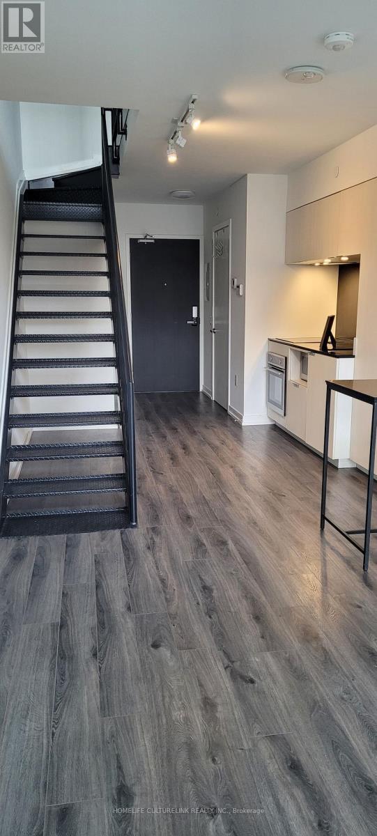 Photo - 77 Shuter St Unité 523