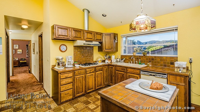 Photo - 400 Beach Ave