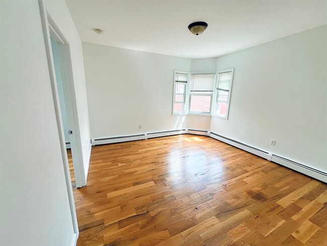 Photo - 21 Dale St Unit #2