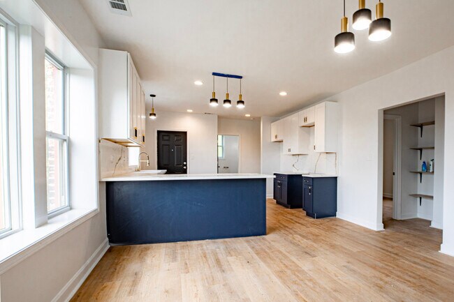 Photo - 7435 S Euclid Ave Unit 3