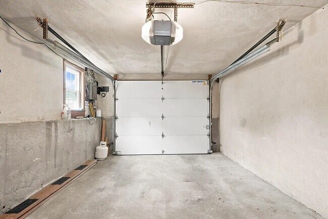 52 Oak Ridge Cir