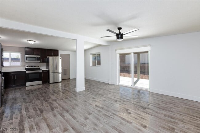 Photo - 1915 Balboa Ave