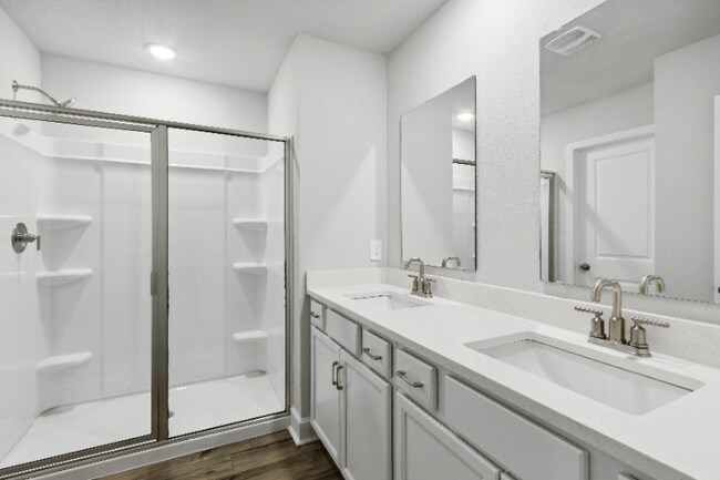 Photo - 95337 Katherine St Townhome