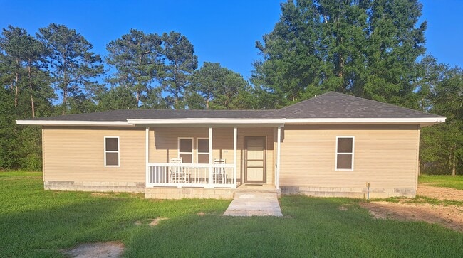 Photo - 1050 Forty-One Rd House