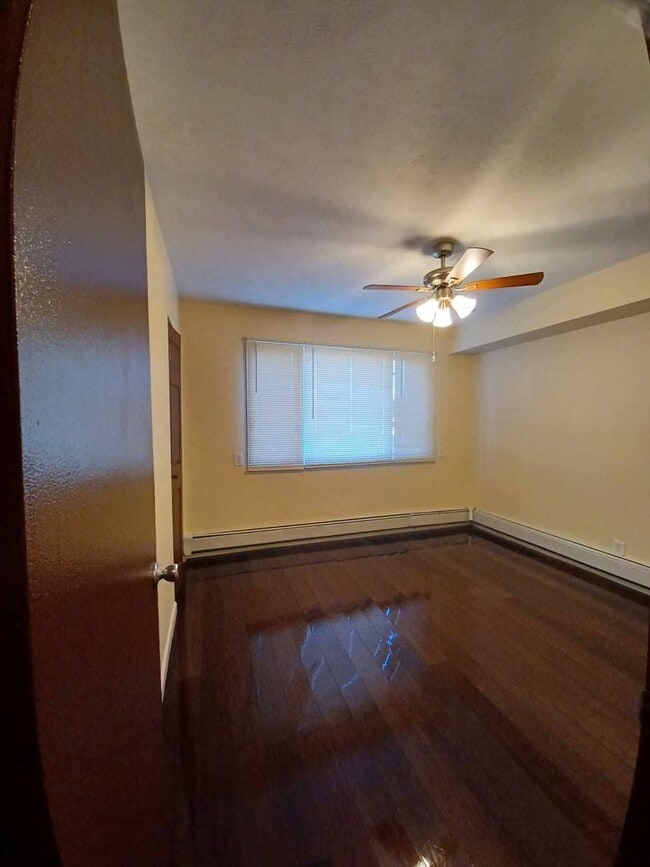 Riverside Terrace Apartments