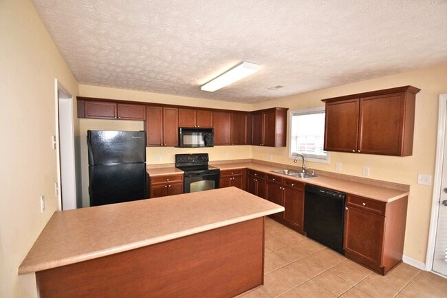 Photo - Wonderful 3BR/2BA Smyrna home on a corner lot, 2 car garage!