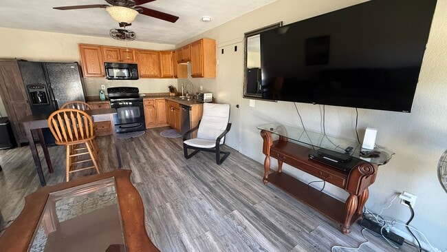 Photo - 15691 Wendell Park Dr Unit Bungalow One
