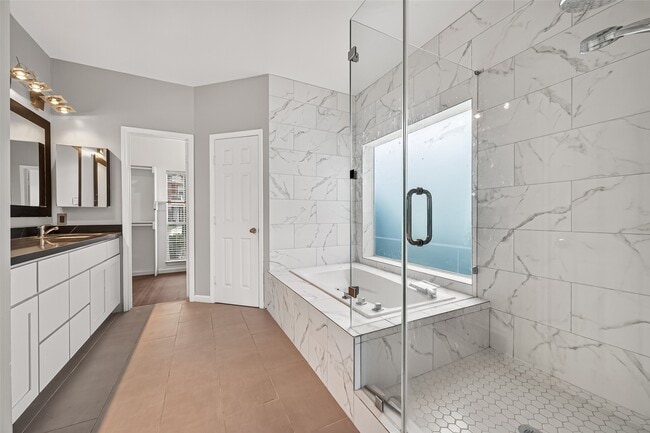 Photo - 2215 Alberton Ln