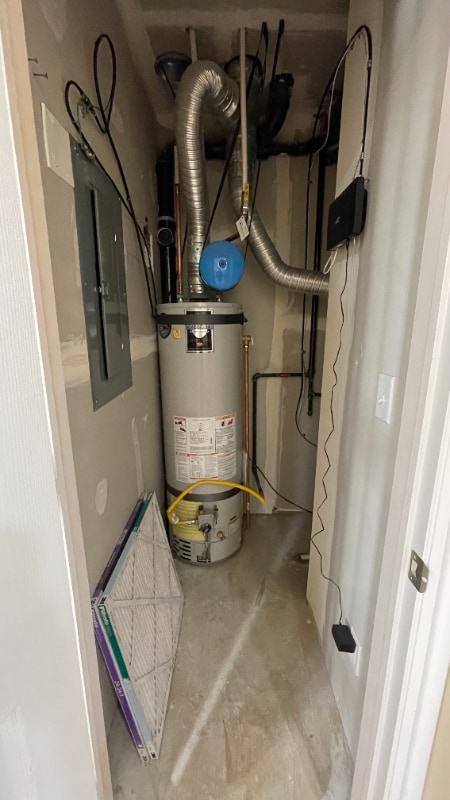 Photo - 411 W 2000 S