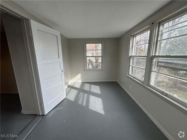 Building Photo - 5237 Milo Ave Rental