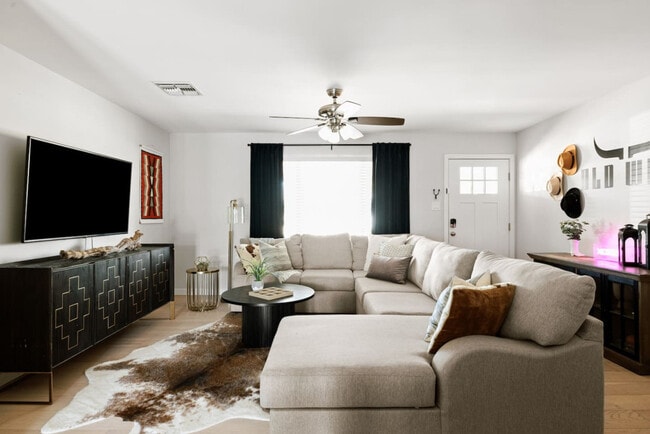 Photo - 6937 E Moreland St Apartment Unit ID1054288P
